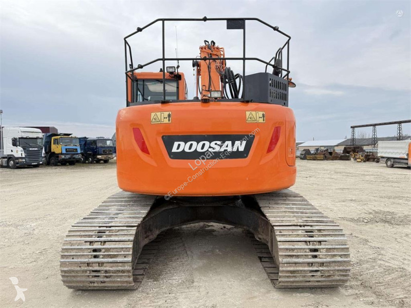 جرافة Doosan LCR-5