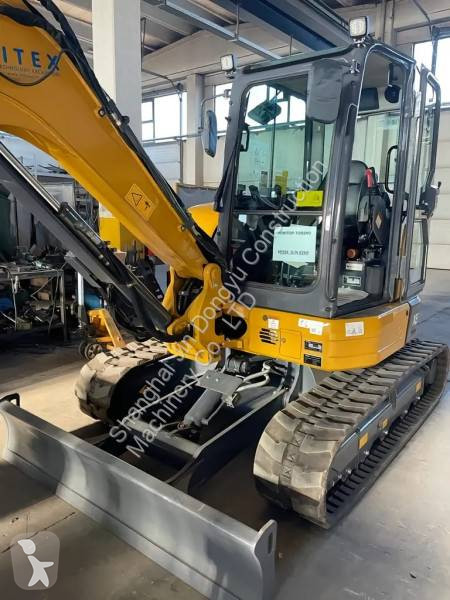جرافة XCMG XE55E
