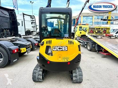 Lopatový nakládač JCB 8029 CTS