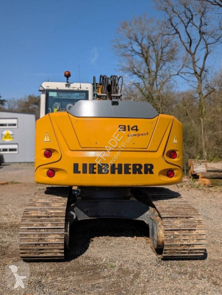 جرافة Liebherr Compact