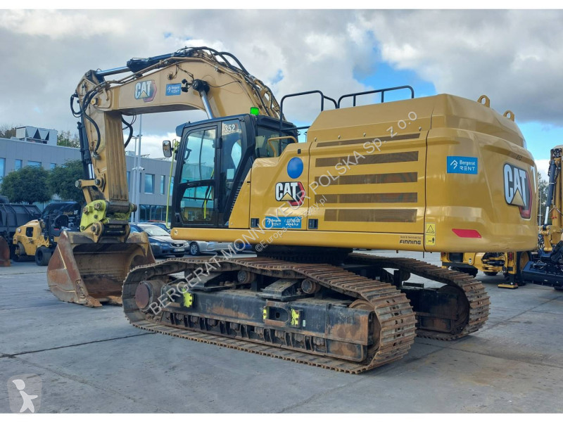 Lopatový nakládač Caterpillar 352