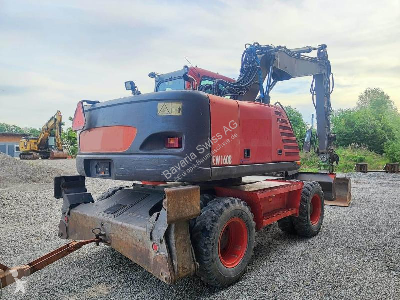 جرافة Volvo EW160