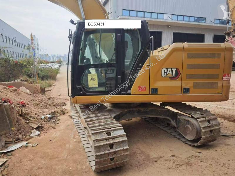 جرافة Caterpillar 320