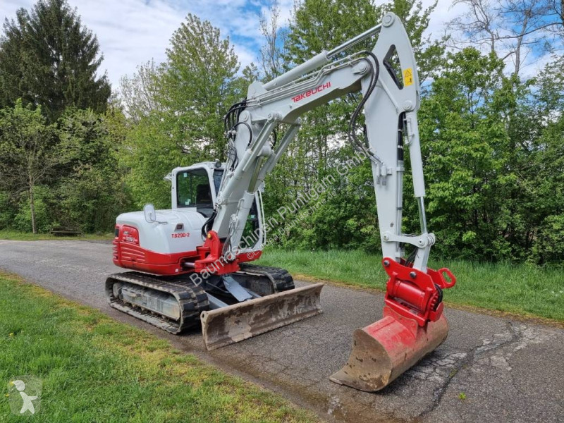 Lopatový nakládač Takeuchi 2902