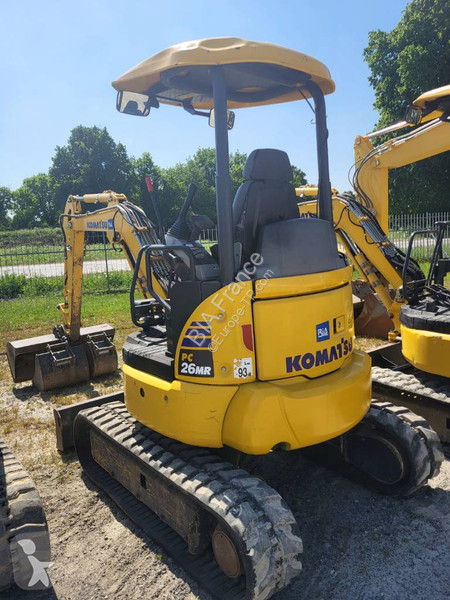 جرافة Komatsu
