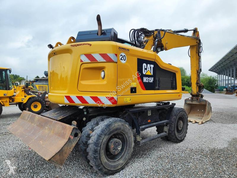 جرافة Caterpillar F