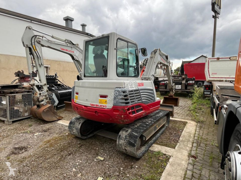 جرافة Takeuchi TB 250 Minibagger...