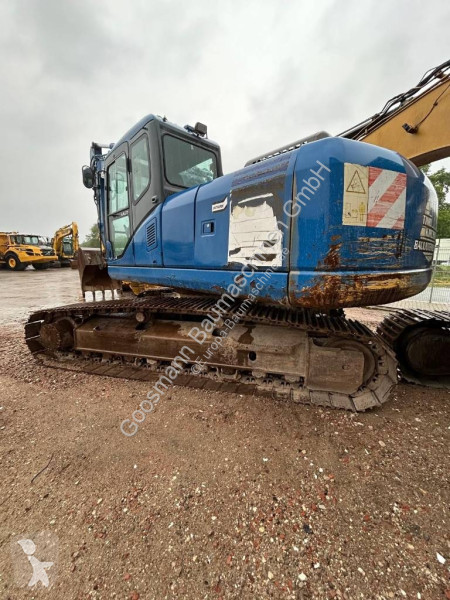 جرافة Komatsu LC7