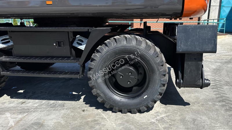 Skovl Hitachi 5B 4X4