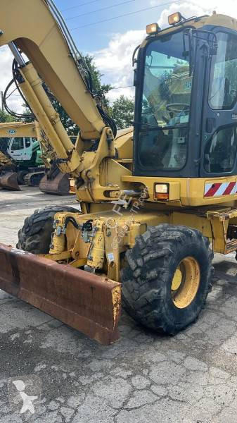 Rýpadlo Komatsu