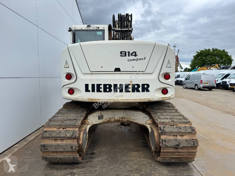 جرافة Liebherr R Compact - 5 Buckets + Forks +...