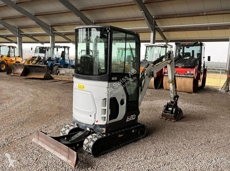 جرافة Bobcat  E20