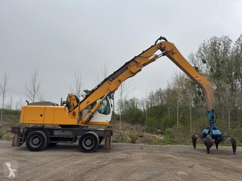 جرافة Liebherr A904C