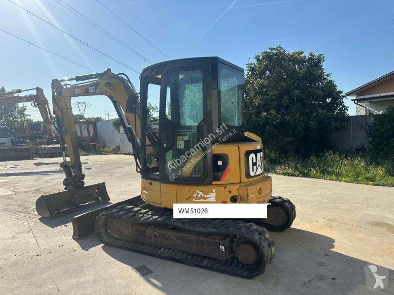Экскаватор Caterpillar 305C
