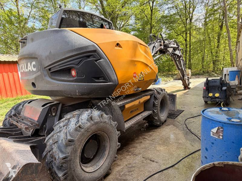 Rýpadlo Mecalac 15 MWR