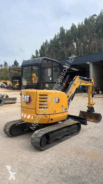 Escavatore Caterpillar