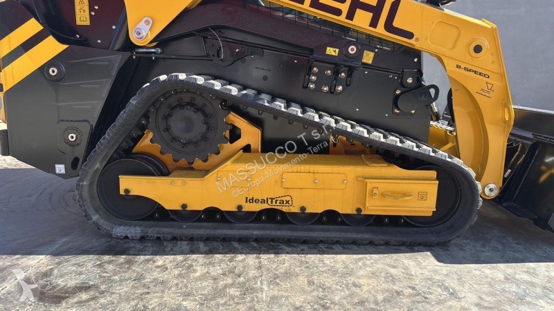 Escavatore Gehl VT275