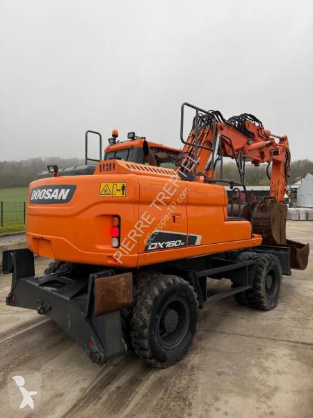 جرافة Doosan DX160w