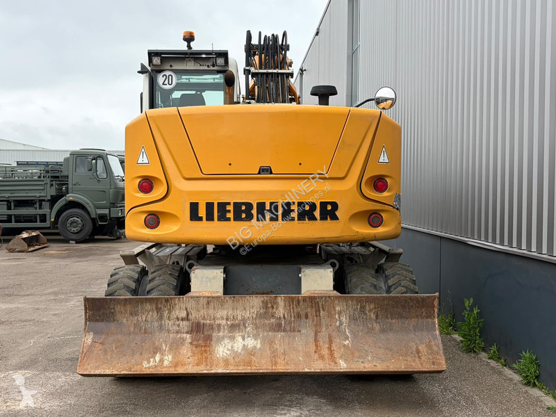 جرافة Liebherr A918