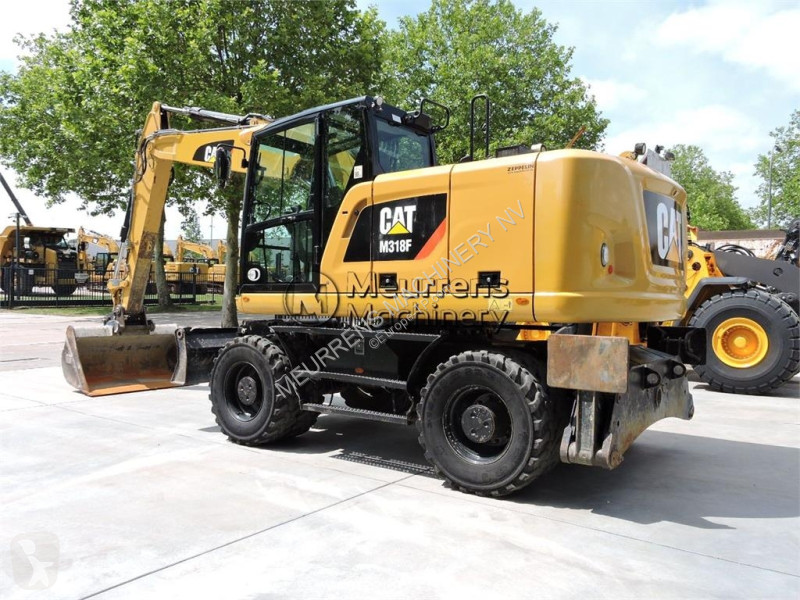 جرافة Caterpillar F