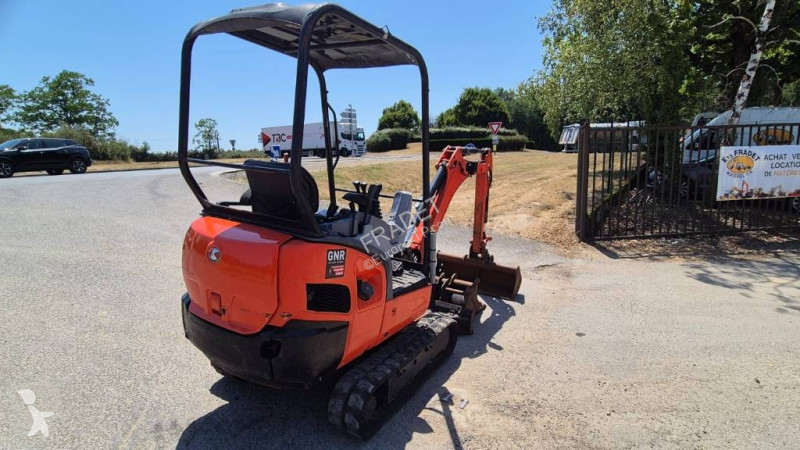 جرافة Kubota 0164