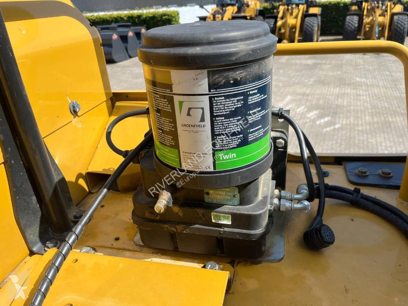 Rýpadlo Caterpillar 352-07 only 4250 hours