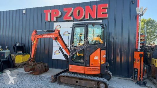Rýpadlo Hitachi zx26u-5a cr cabine à 22 500 € ht