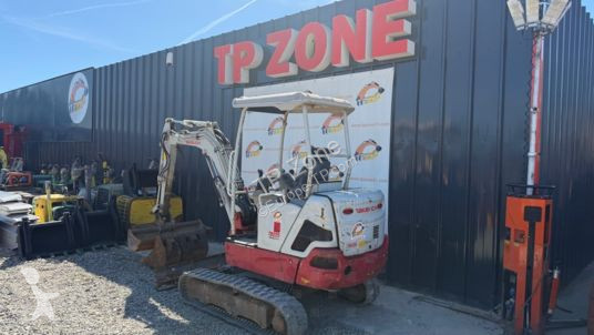 جرافة Takeuchi tb225 voies variables à 23 900 € ht