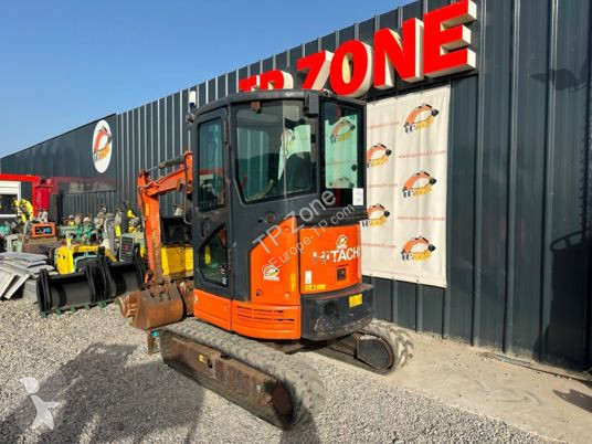 Rýpadlo Hitachi zx26u-5a cr cabine à 22 900 € ht