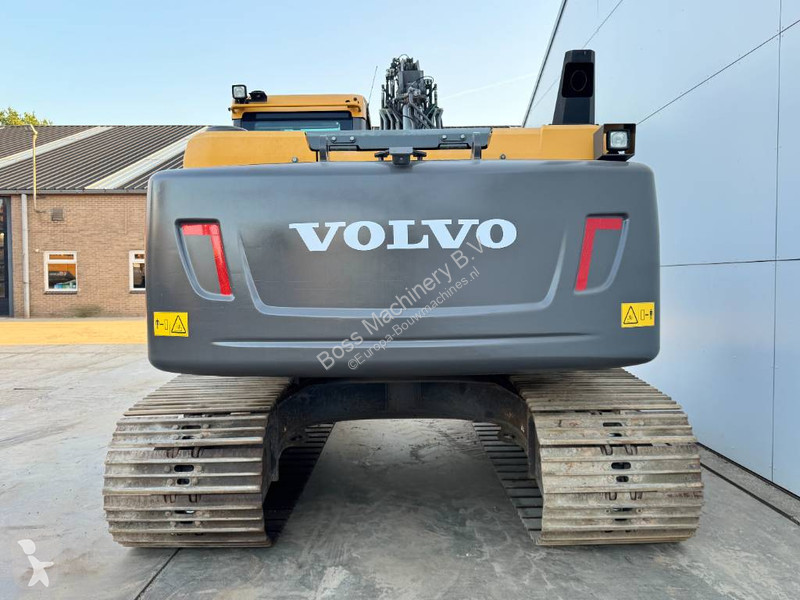 Rýpadlo Volvo L - Triple Boom / Hammer Lines