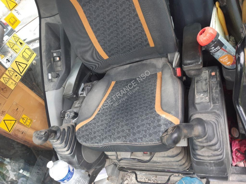 Rýpadlo Case CX 85 D SR