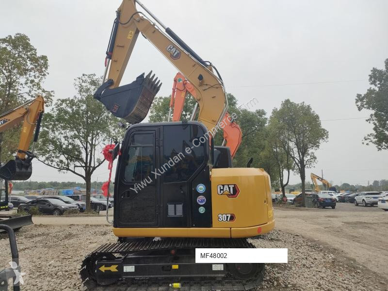 جرافة Caterpillar 307