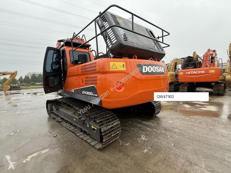 جرافة Doosan 9C