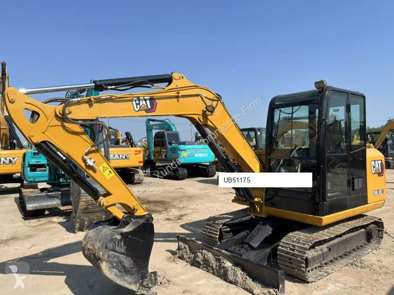 جرافة Caterpillar 305.5E2
