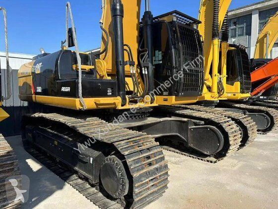 جرافة Caterpillar 336