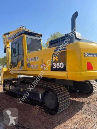 جرافة Komatsu