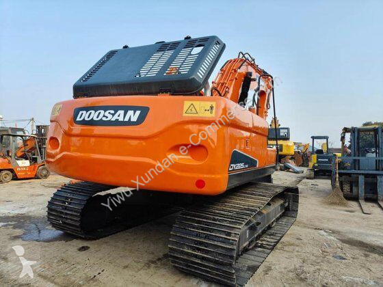 جرافة Doosan