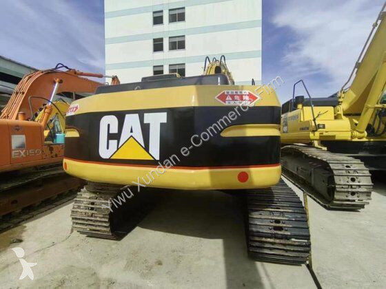 Rýpadlo Caterpillar 325