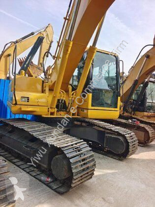 جرافة Komatsu