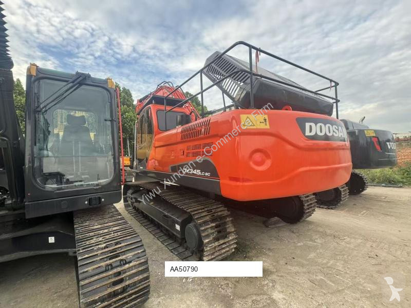 جرافة Doosan DX345LC-9C