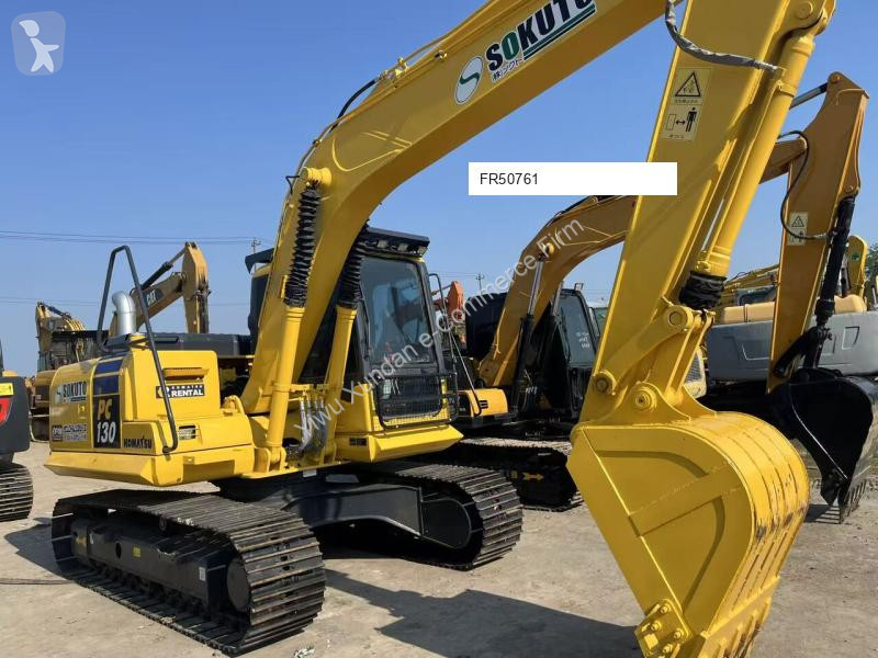 جرافة Komatsu