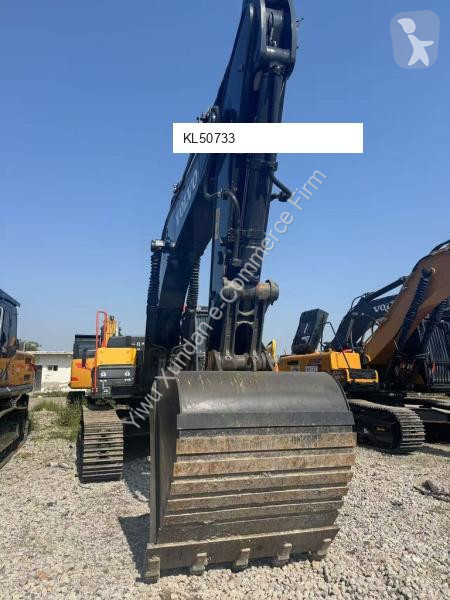 جرافة Volvo EC380