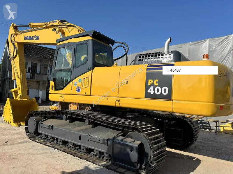 جرافة Komatsu 0-7
