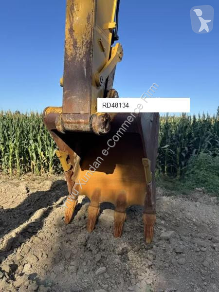 جرافة Caterpillar 336
