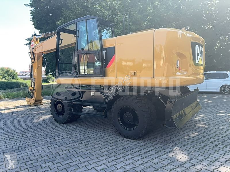 Rýpadlo Caterpillar M320F