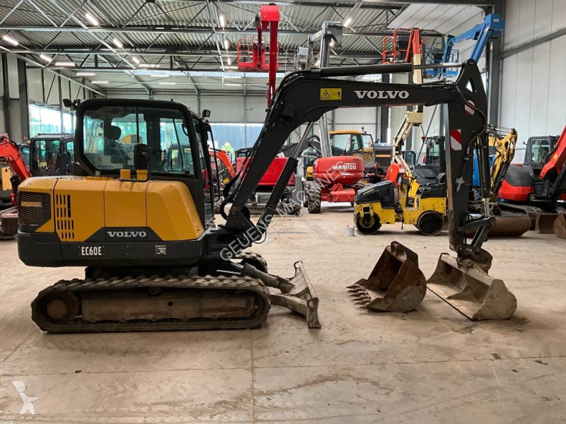 Rýpadlo Volvo EC 60 E