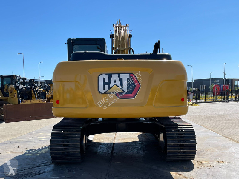 Excavator Caterpillar 3
