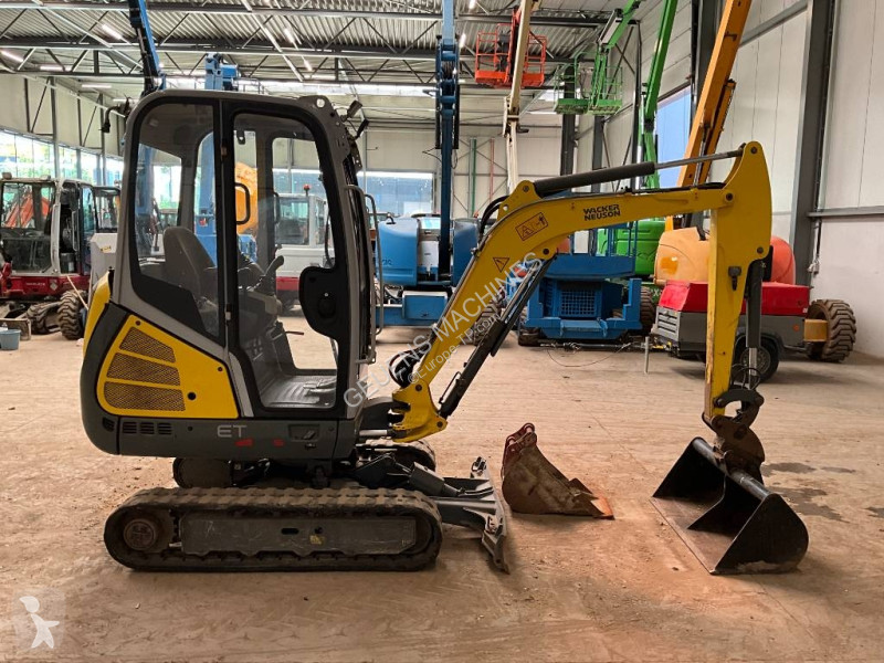 جرافة Wacker Neuson VTS
