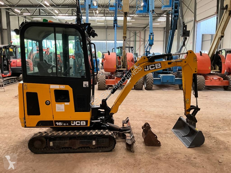 جرافة JCB 16 C-1