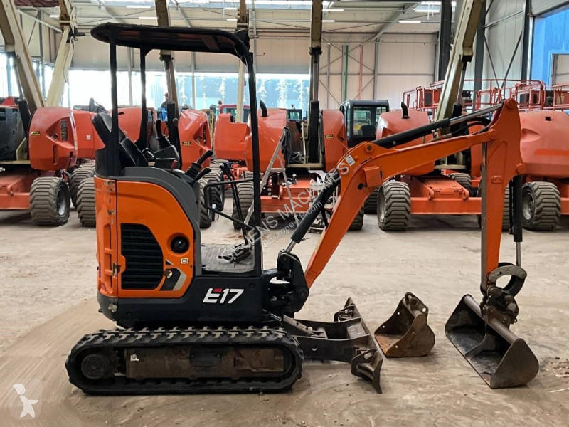 جرافة Doosan DX 17 Z